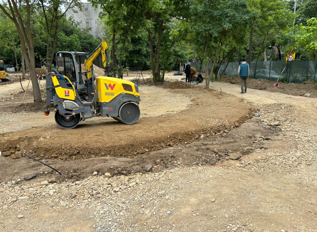 pregătirea terenului pump track dridu