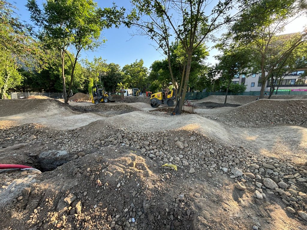 stratificarea terenului pump track dridu